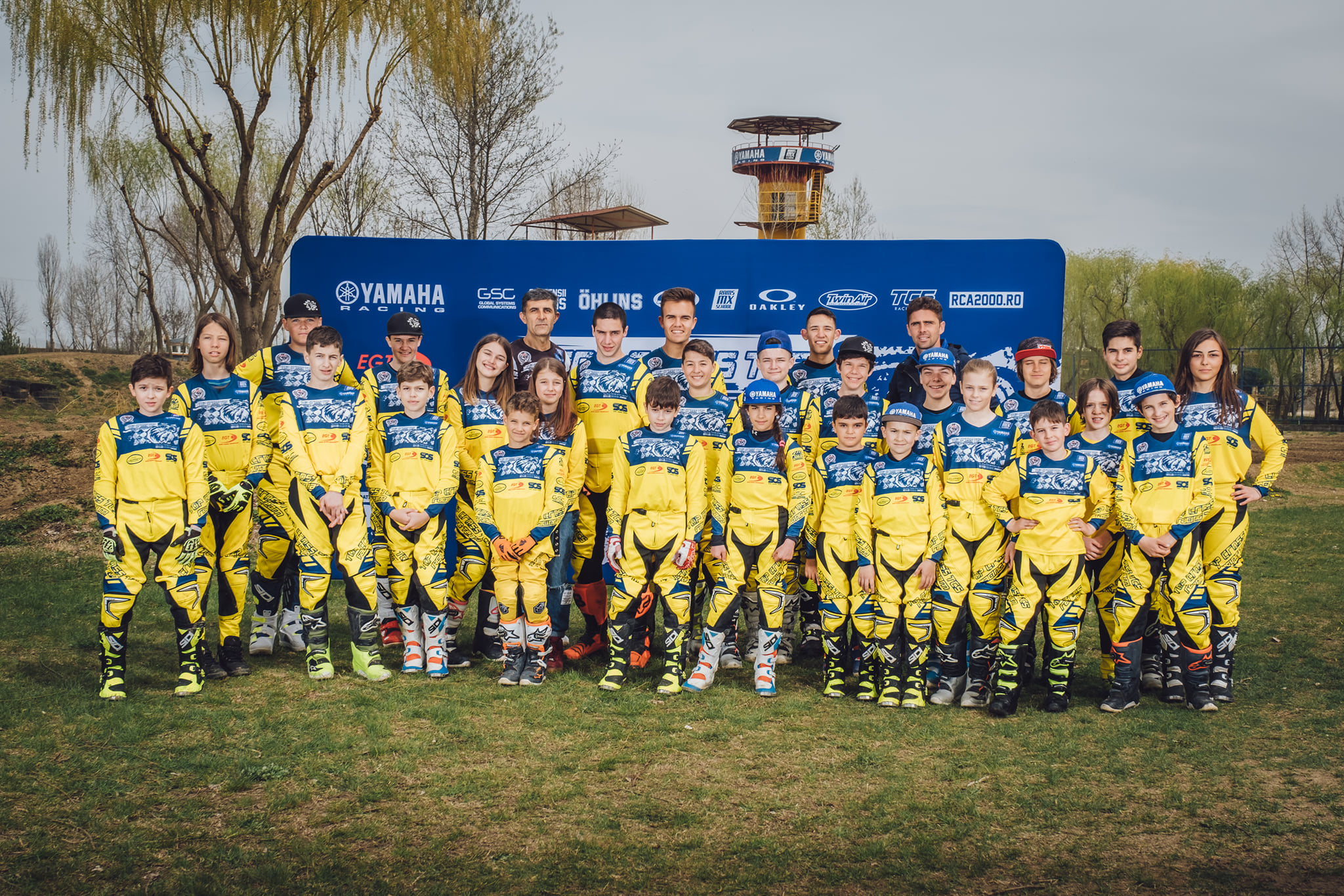 3 piloți ai echipei Top Cross TCS Racing Team au terminat pe podium la general în Campionatul Balcanic de Motocross